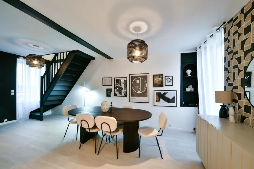 Maison Dichroma - Image 1