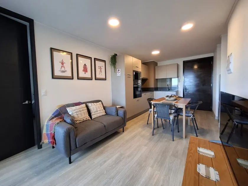 Fully equipped apartment with a view of the Costanera P. Natales. - Image 1