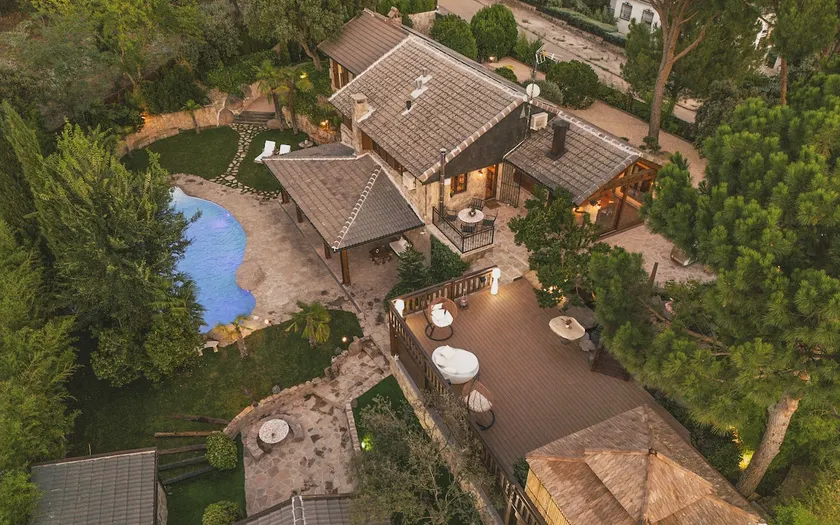 Villa Oasis Madrid - Image 1