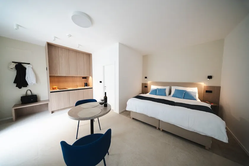 TWILL Apartments - Image 1