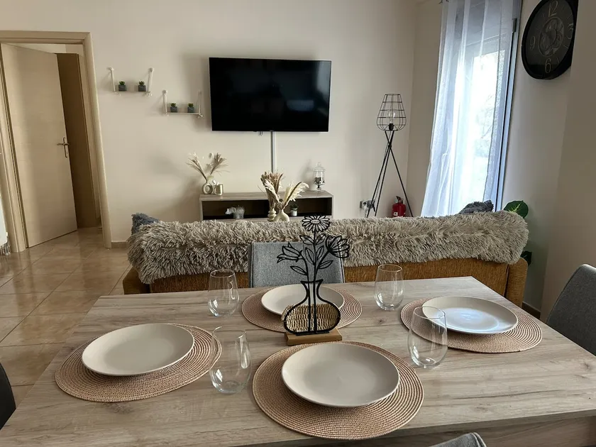 Cozy Apartment in Grevena - Image 1