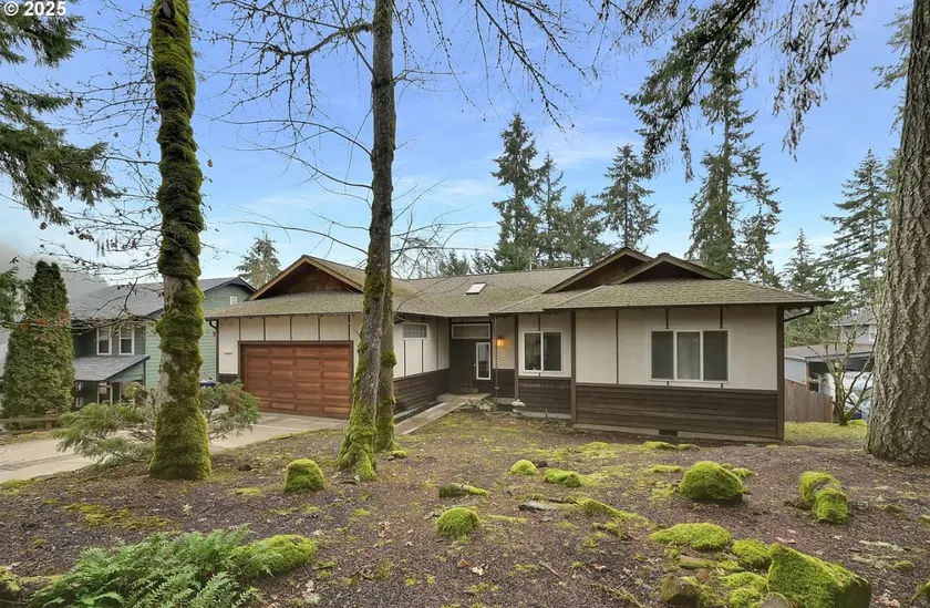 The Inn at the Mountaintop - Thurston Hills - Image 1