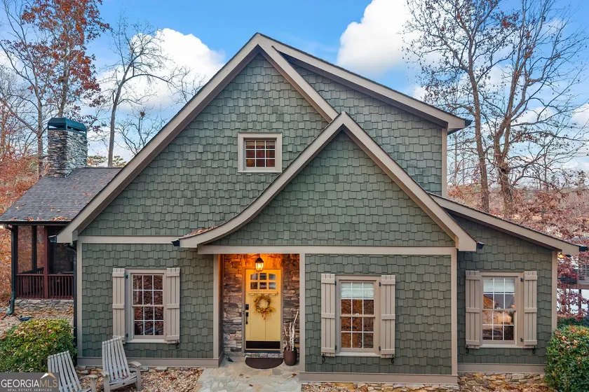 Chapman Cottage -Lakefront, Deep Water Dock-Party Deck, Paddleboard, Grills, Game Room, Pool table, Fireplace - Image 1