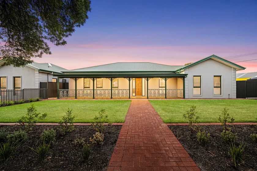 Shining House Villa B - Image 1