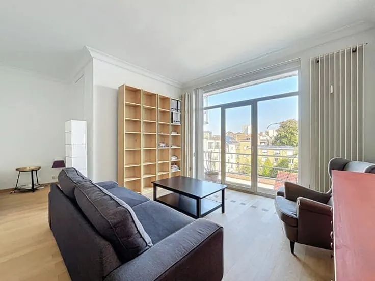Studio in the center with parking and terrace - Image 1