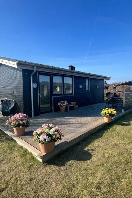 New cottage with ocean view - Image 1