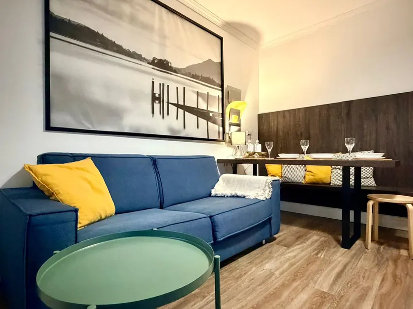 Stylish Maisonette Near the Seafront - Image 1