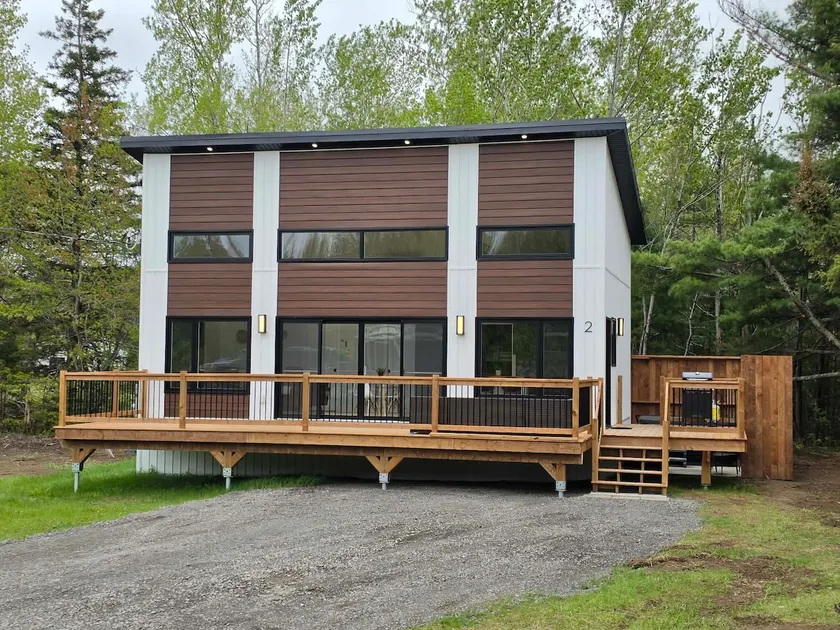 Rochel'eau Cottage Chalet - Image 1