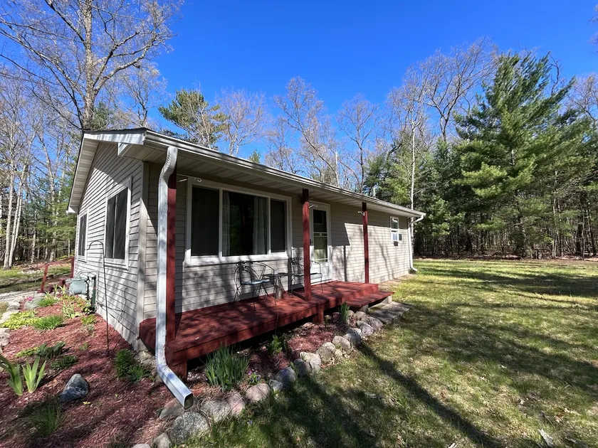 Peaceful Cottage - Image 1