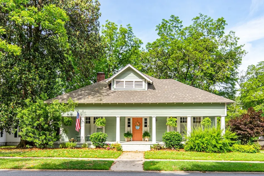 SouthernCharm onCentral: New Reno Historic 4BR 2BA - Image 1