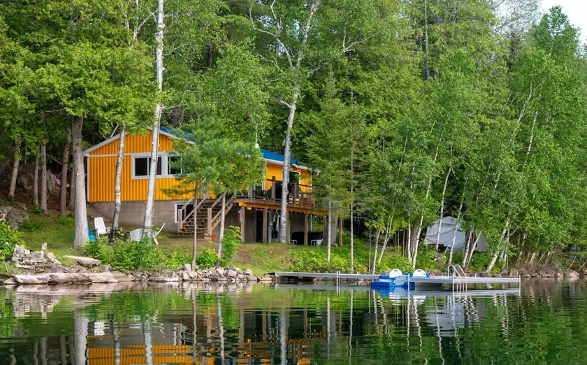 Spa by Lake Edja - Chalet Yellow Mellow - Image 1