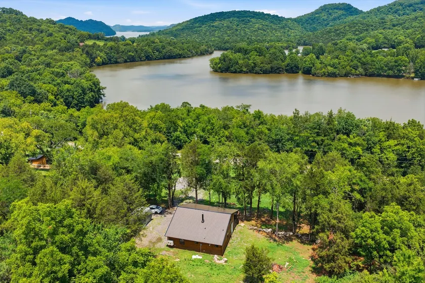 Cozy Cabin Retreat Nashville TN 1Bd + Loft + 2bath - Image 1