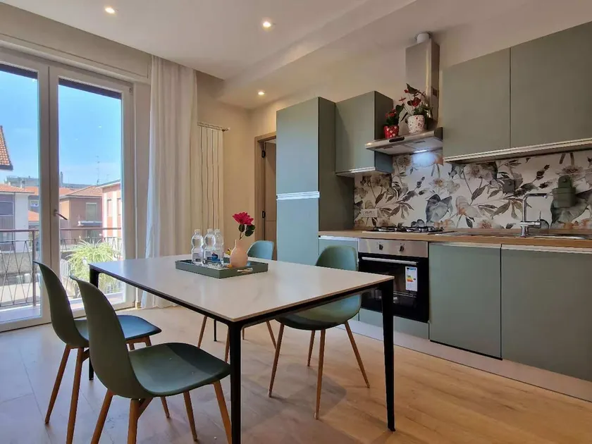 2 Rooms Apt 2mins to Rho Fiera 25mins to Duomo - Image 1