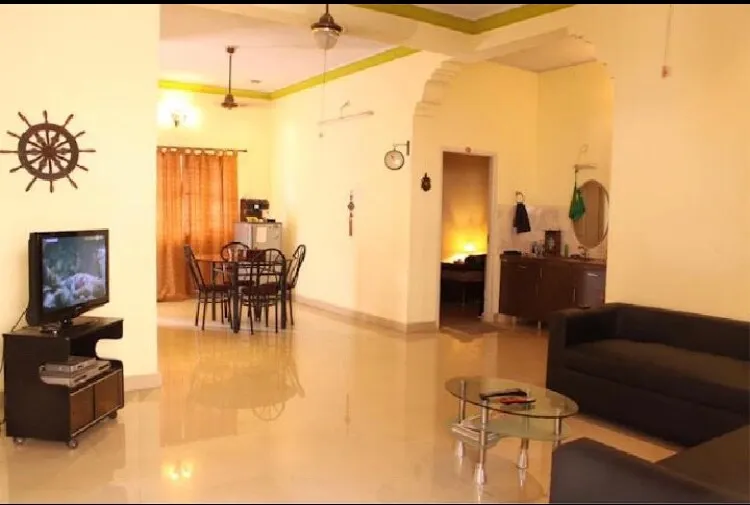 Casa Airport Chennai 2BHK 4BED Flat with CarPark - Image 1