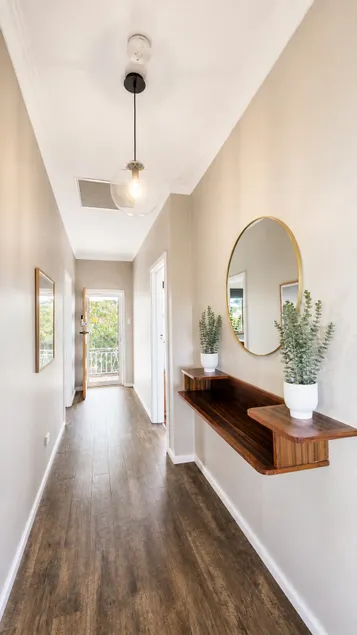 Premium 3BR Mt View Sleeps 8 15 min Canberra - Image 1
