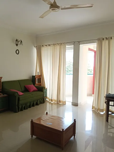 Waterfront 3BHK Apartment Kochi - Image 1