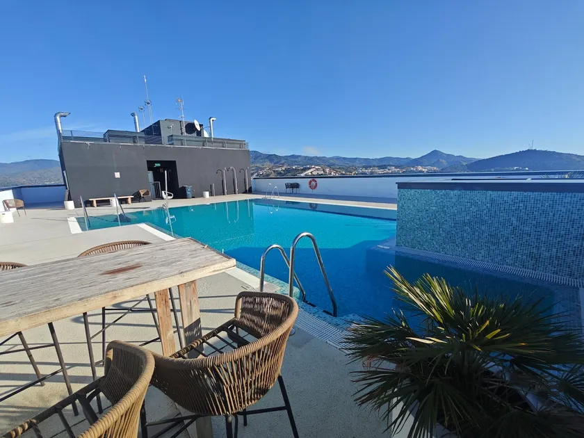 Sky Pool Panorama 20 - Image 1