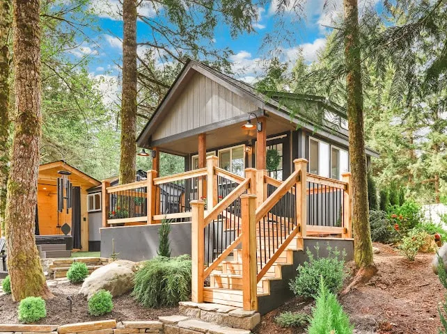 The Forest Estate Lakeview Cabin - Image 1
