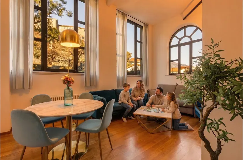 {The Queen’s House} Excellence. Loft for 8 People - Image 1