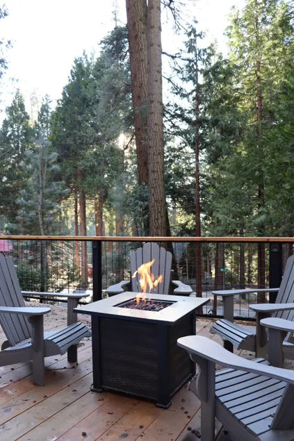 The Little Pine Cabin - Image 1