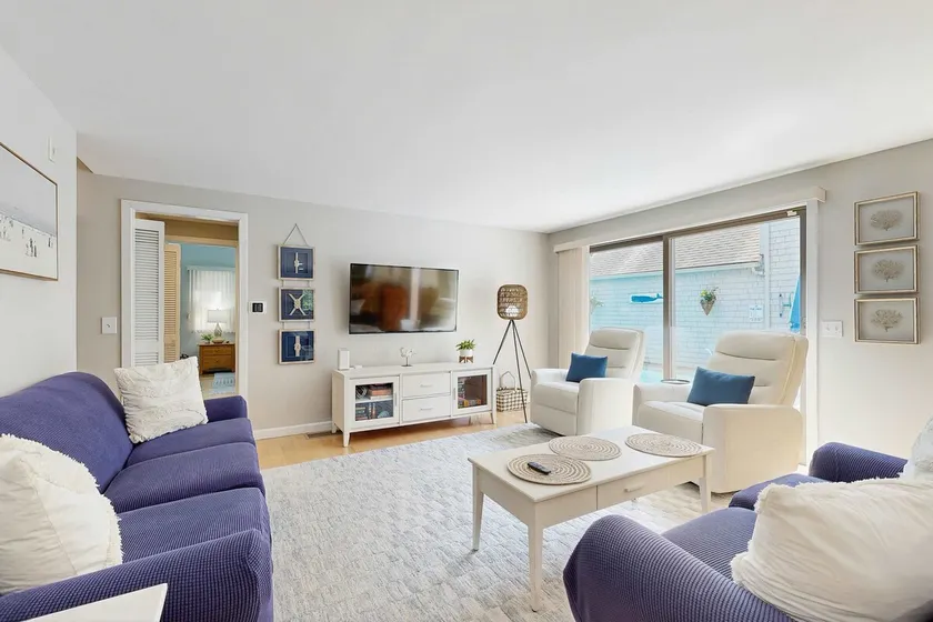 Golf Front Townhouse with Heated Pool and Patio - Image 1