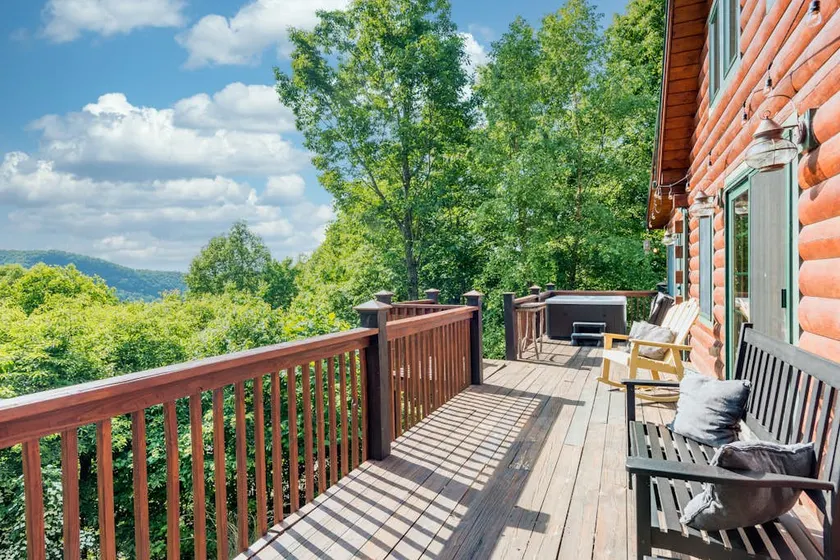 Luxurious log cabin, stunning views, hot tub - Image 1