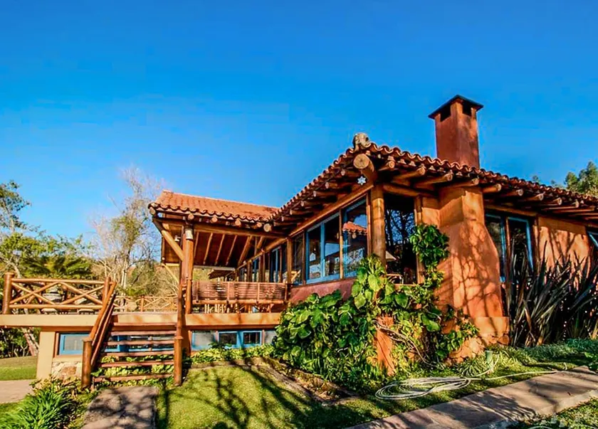 Mountain chalet with fireplace, sauna and swimming pool. - Image 1