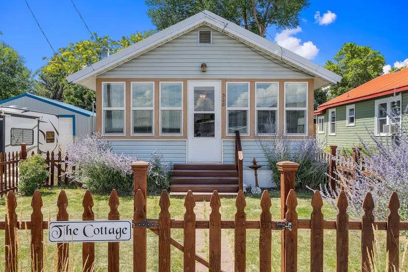 The Cottage - Image 1