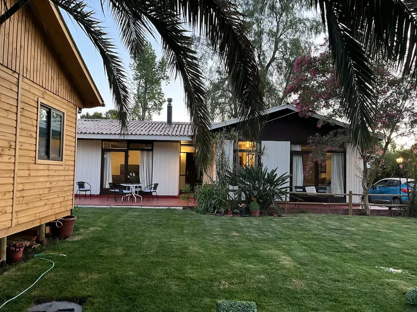 Triple cabin at Hostal La Casa del Jardín - Image 1
