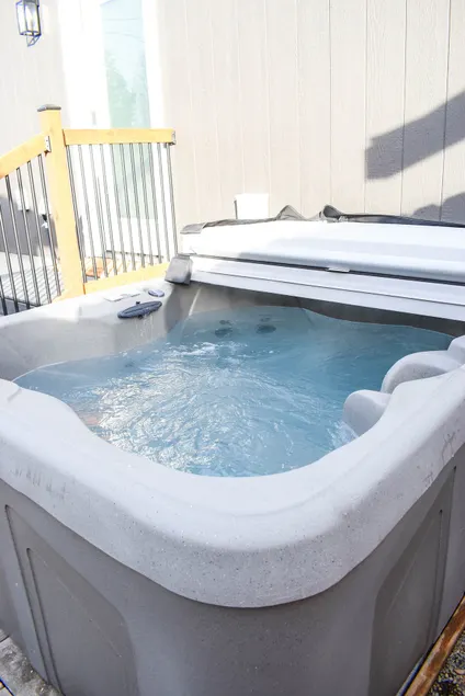 New 1BR House | Hot Tub | W/D | Full Kitchen - Image 1