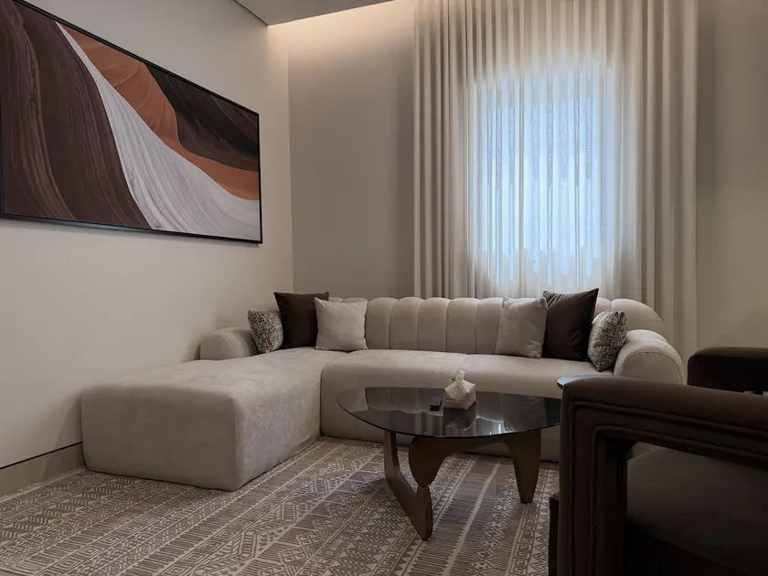 Luxury Apt | 1 Min to Riyadh Blvd | +200 Mbps WiFi - Image 1