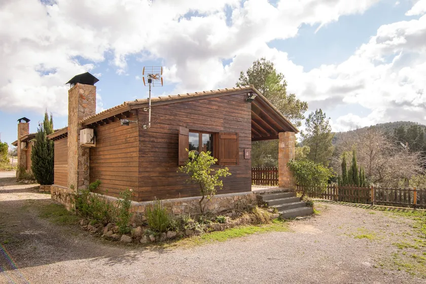 Wooden House I - Nature and Experiences - Image 1