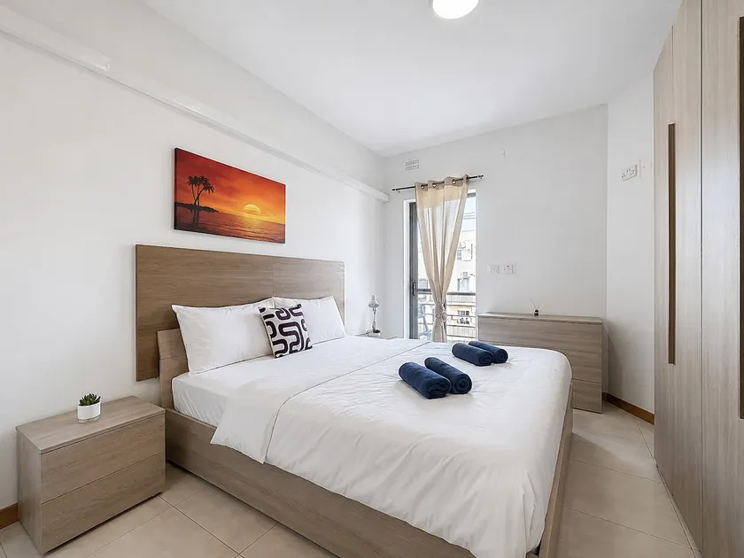 Central Msida One Bedroom Holiday Apartment - Image 1