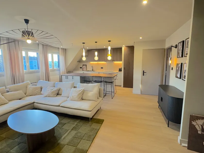 Contemporary duplex on the outskirts of Strasbourg - Image 1