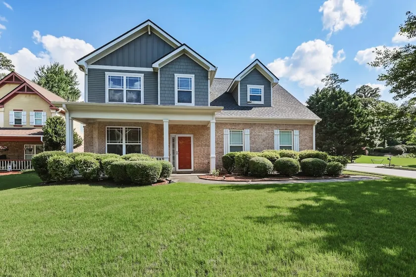 Stylish ATL Retreat | Near Airport & Marketplace - Image 1
