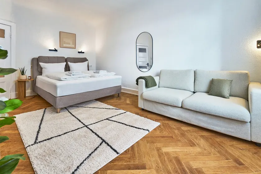 Repsody - City Center Group and Family Apartment - Image 1