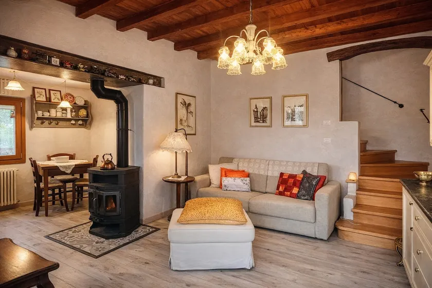 Your refuge in the heart of the village - Image 1