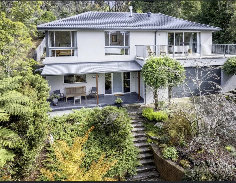 Wentworth Falls Gem accessible to great walks! - Image 1