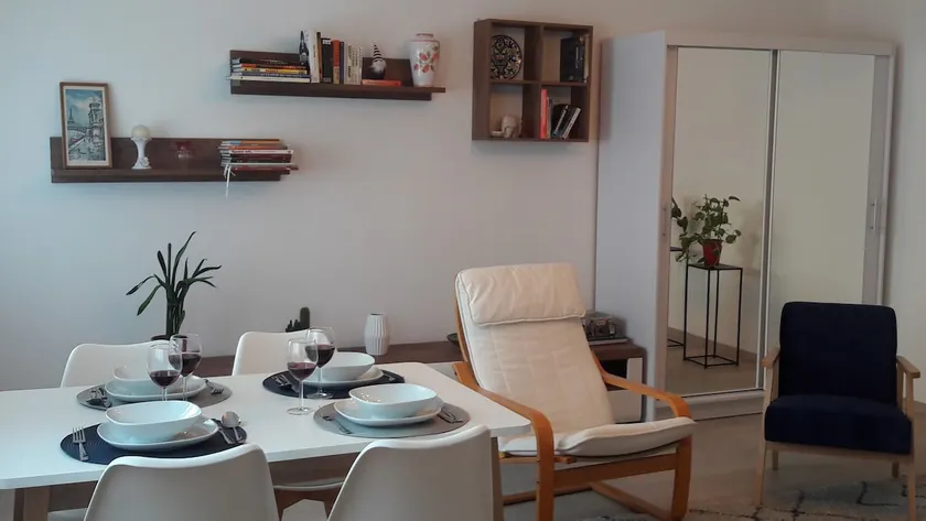 LILIOM Apartment with AC, TV and FREE PARKING space - Image 1