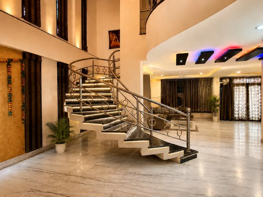 Urbana Luxury AC Duplex Bungalow with Pergola Terrace - Image 1