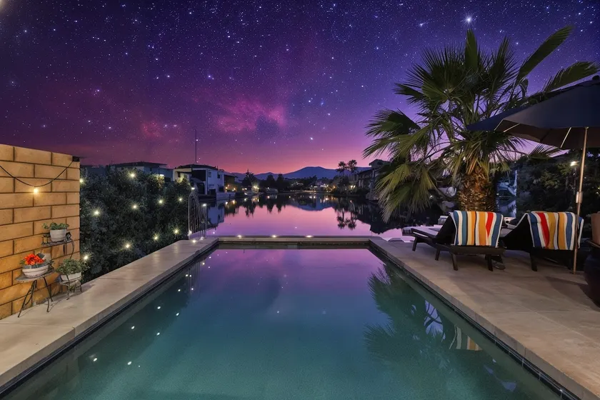 Dual Home Lakeside Oasis Near Coachella! Sleeps 40 - Image 1