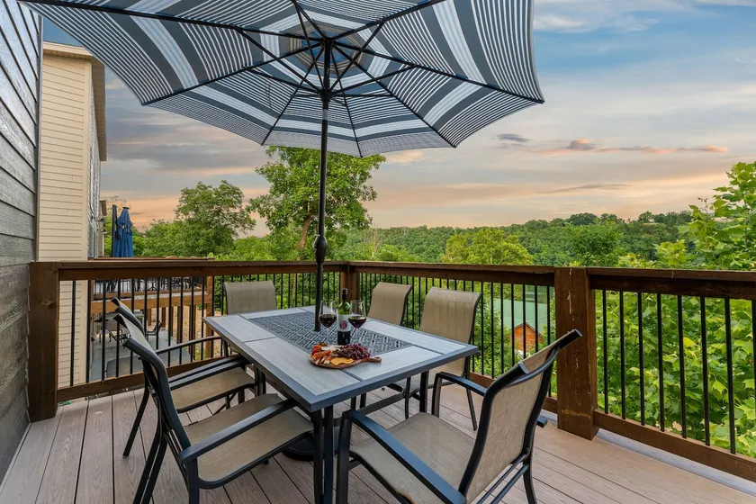 Lakeview, Pool, Kayaks, Fishing Poles by Branson - Image 1