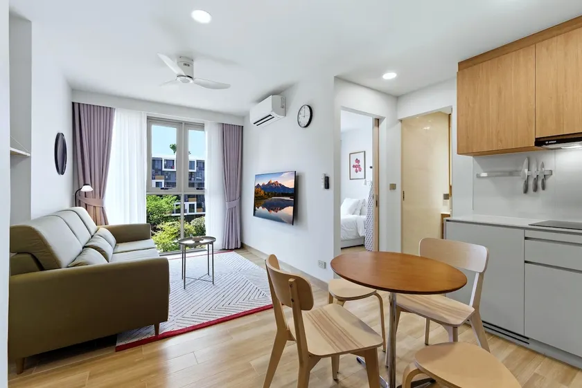 Chic 2BR with Golf View at Skypark Laguna, Bangtao - Image 1
