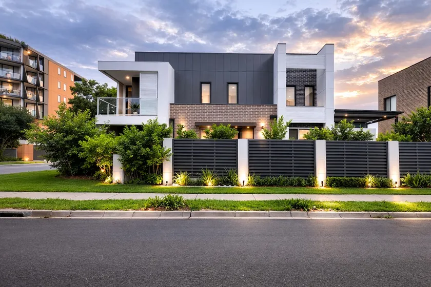 Large 5 Bedroom House Western Sydney Penrith - Image 1