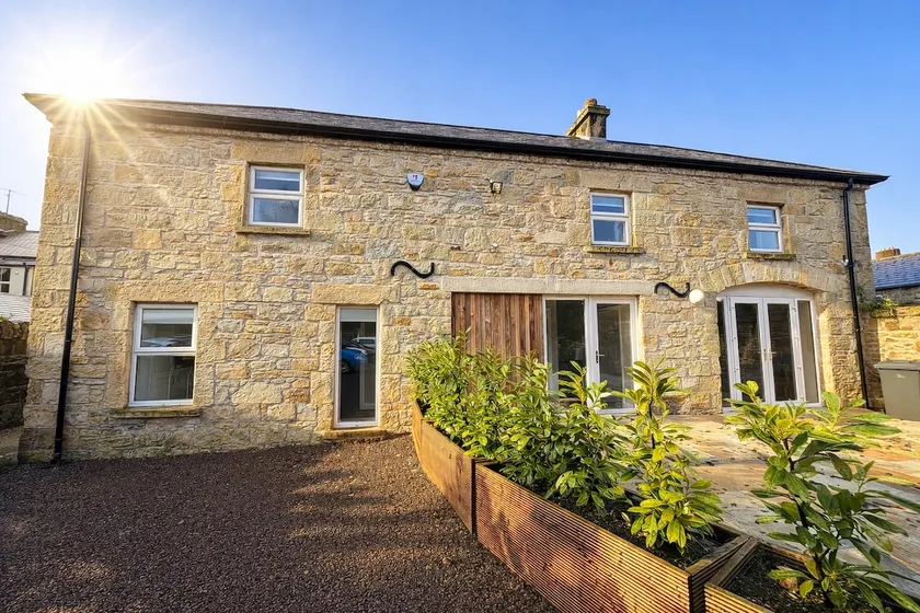 The Coach House - Image 1