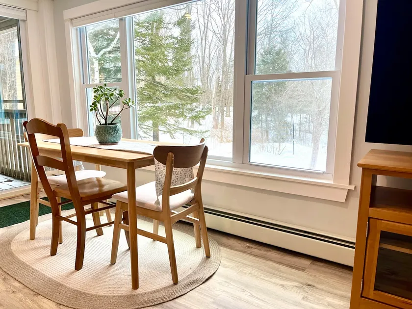 1BR Apartment w/ Private Sauna Near Beach - Image 1