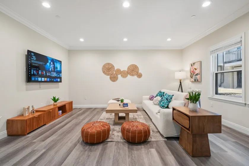 Rare Luxury Choice | 3-BR NEW Pasadena, 5 mins from Old Town - Image 1