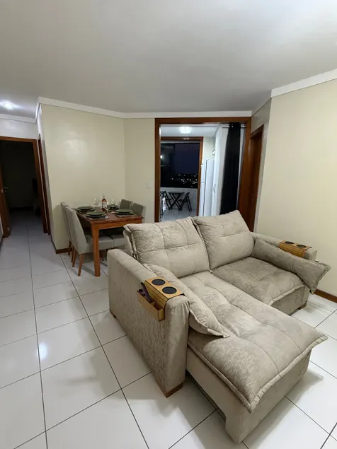 Modern apartment, best location in town - Image 1