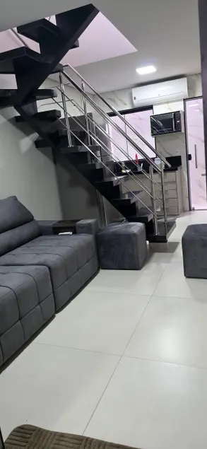 Modern and cozy flat near the airport - Image 1