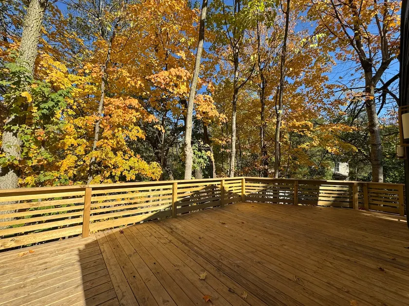 Lucky Ridge Retreat - Image 1